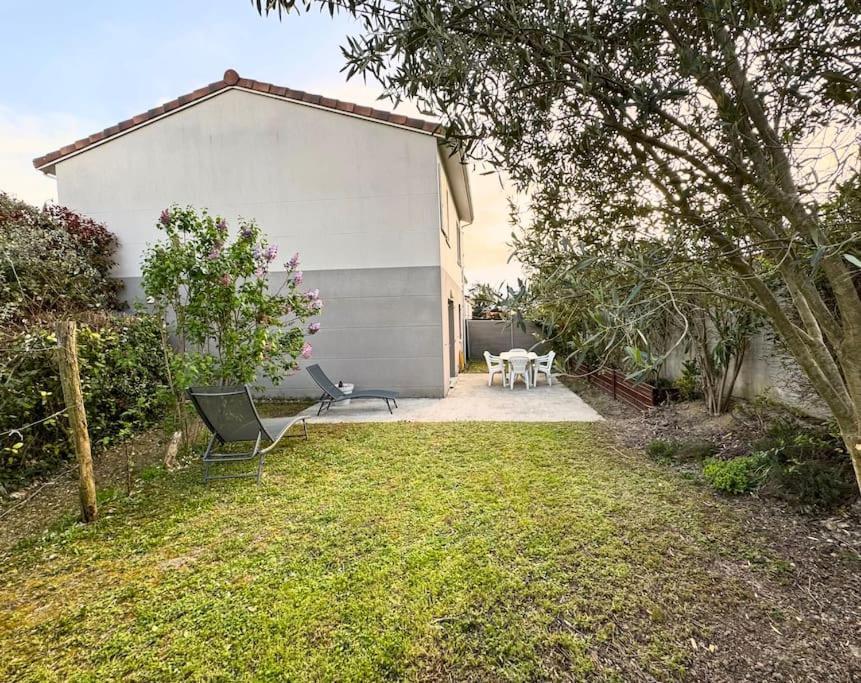Maison Calme Avec Jardin Proche De Toulouse Eksteriør billede